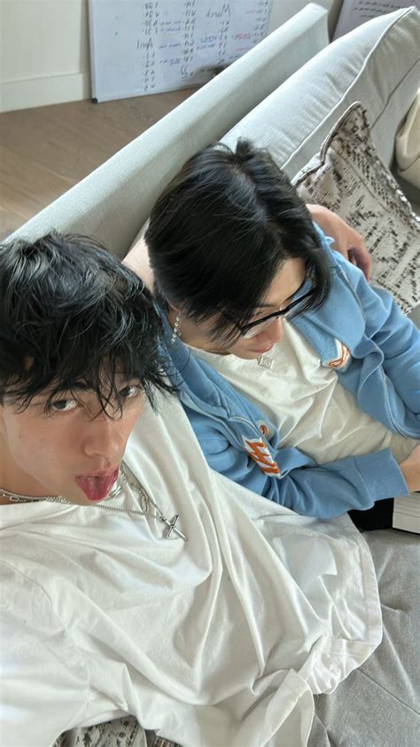 Pinterest Cute Gay Couples Attractive People Kpop Couples