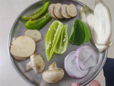 Bajji Platter Evening Snacks Platter Navirundu