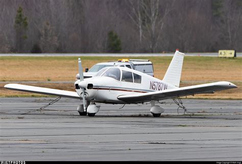 N5787w Piper Pa 28 150 Cherokee Private Maik Voigt Jetphotos