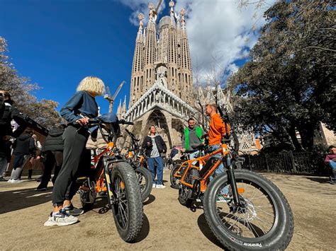 Bike Tour Barcelona Spain, Orange Fox bicycle Tours Barcelona