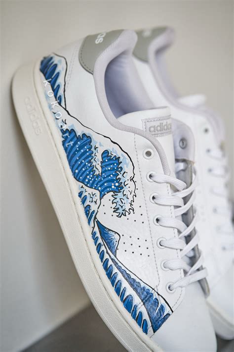 Stan Smith Hand Painted Great Wave Eu Uk En