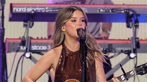 Maren Morris Tearfully Speaks About Book Written With Friend Karina