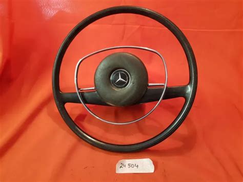 PRALLTOPFLENKRAD LENKRAD SCHWARZ Mercedes Benz W 110 W 111 W 113 frühe