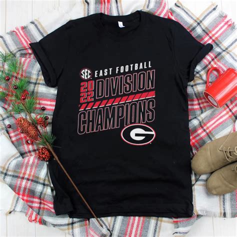 blowtee: Georgia Bulldogs SEC East Football 2022 Division Champions Shirt