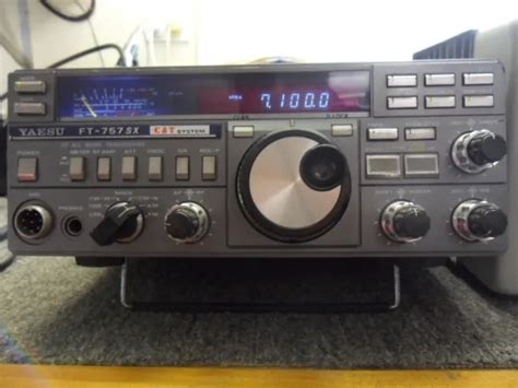 YAESU FT 757SX HF SSB FM Transceiver With Gen Coverage Receive EUR 288