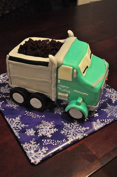 Life's Sweet Occasions: Dump Truck Cake