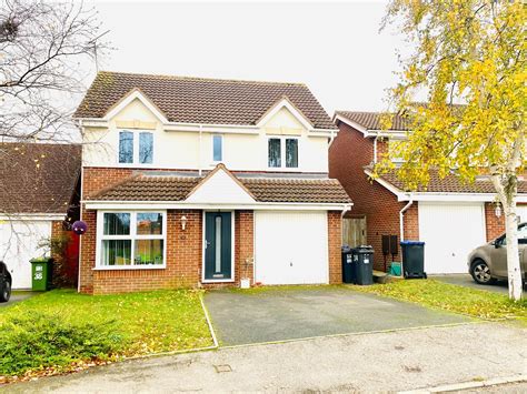 Heathcote Warwick 4 Bed Detached House Lady Grey Avenue Cv34 To