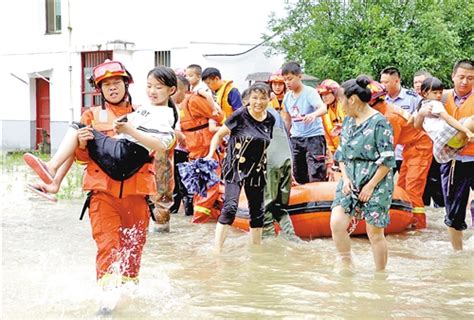 各地各部门精心部署防汛抗洪抢险：消防救援发挥主力作用 中国经济网——国家经济门户