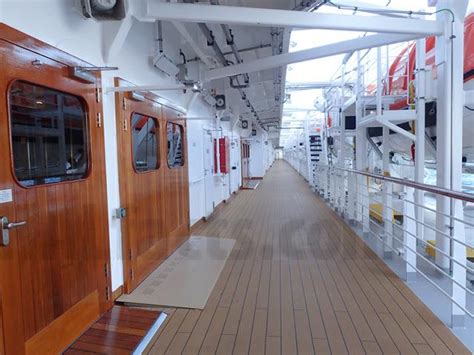 Koningsdam Promenade Deck 3 Hal Cruiser Information