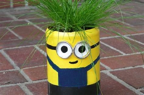 How To Make A Minion Planter 10 Diy Minion Pot Ideas