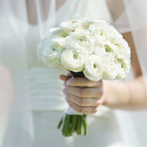 A Nice Day For A White Wedding The Essential Flower Guide Stylewatch