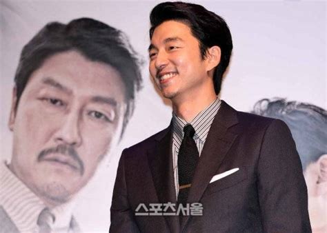 Gong Yoo And His Past 15 Years Hancinema The Korean Movie And