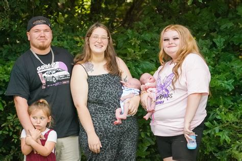 Mama June Shannons Daughter Pumpkin And Husband Josh Efird Debut Twins