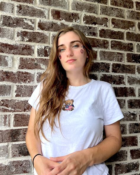 Kylie (@itskyliedoering) • Instagram photos and videos