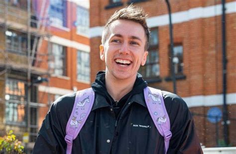 Miniminter: Wiki (Simon Minter), Bio, Age, Height, Parents, Girlfriend ...