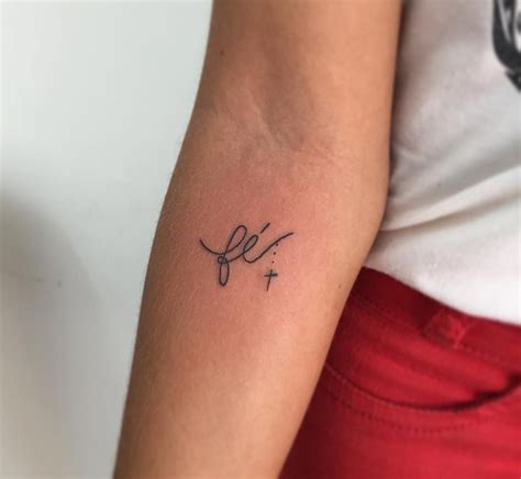 Tatuagem de fé para todas as crenças e religiões Amo Tatuagem