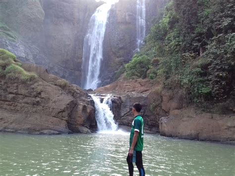 Pesona Curug Puncak Manik Geopark Ciletuh