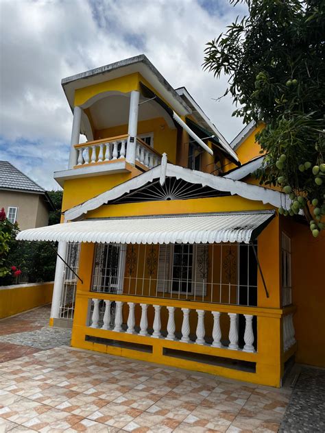 House For Sale CLIPPER ST BOGUE VILLAGE Montego Bay 39 000 000 Keez