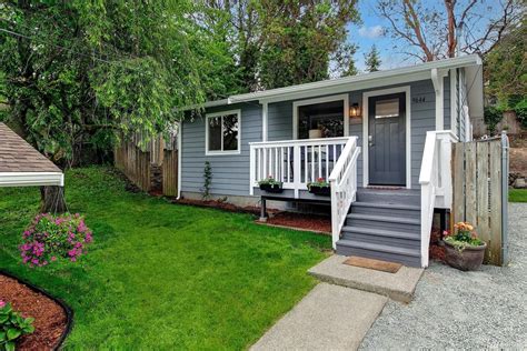 9644 24th Ave SW Seattle WA 98106 Realtor