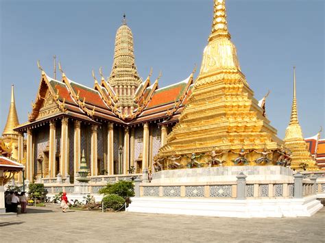 Botana Patung Budha Di Kuil Kuil Kota Bangkok