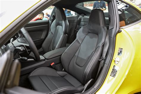 全新第八代porsche 911售價663萬起在台上市、經典融合創新科技再現傳奇！ Yahoo奇摩汽車機車