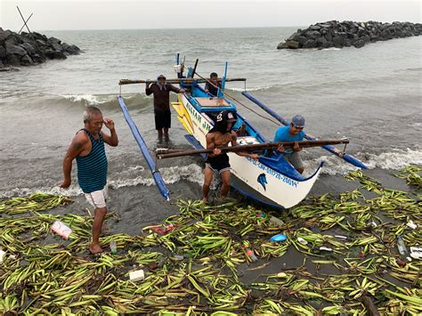 Aumentan A 33 Los Muertos Por Inundaciones Previas Al Tifón Nalgae En