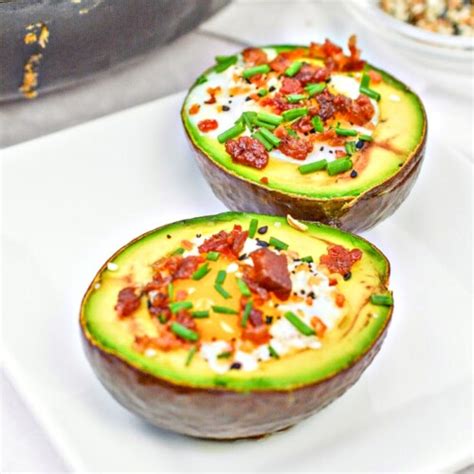 Keto Baked Avocado Egg The Easiest Breakfast You Ll Ever Make