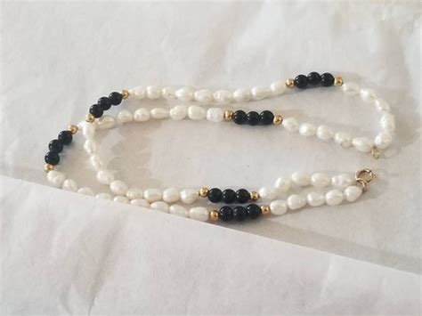 Vintage Freshwater Rice Seed Pearl Black Onyx And Gem