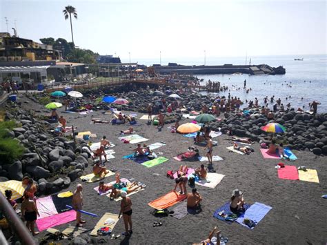 Vacanze Le Cose Da Fare Assolutamente In Sicilia Un Tuffo A San