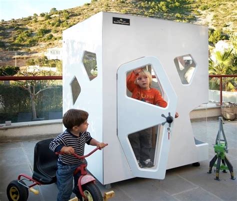 If Its Hip Its Here Archives Amazing Outdoor Playhouses For Kids