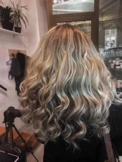 LookBook Hair ABBA Beograd Pramenovi Na Foliju Preliv Feniranje