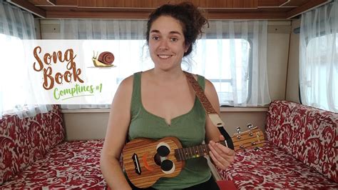 Comment jouer Petit escargot au ukulélé DYAN ukulele COVER Song