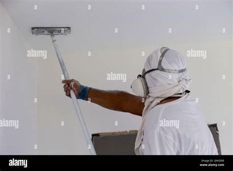 Scrubbing Brush Walls Hi Res Stock Photography And Images Alamy