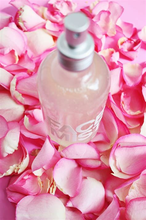 √ Diy Rose Water Face Mist