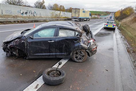 Vollsperrung Auf A4 Nach Schwerem Unfall Fahrer War Mit Sommerreifen