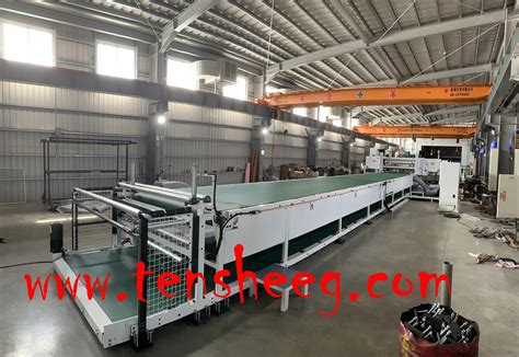 Splitting Machine BANDKNIFE LOOP SPLITTING MACHINE VACUUM CONVEYOR