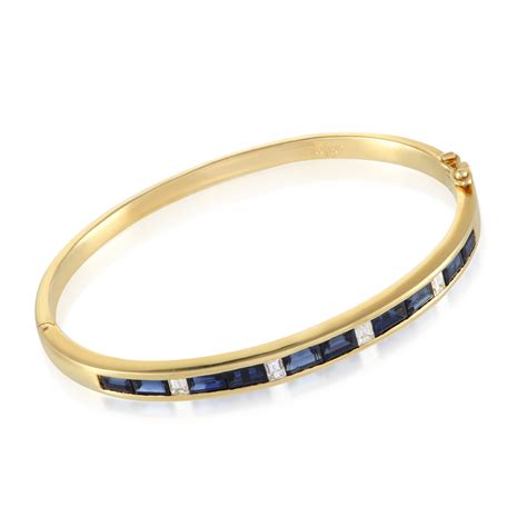 Womens 18k Yellow Gold Diamond And Sapphire Bangle Bracelet