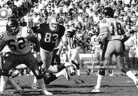 Ted Hendricks Photos And Premium High Res Pictures Getty Images