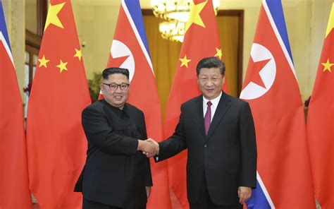 Chinas Pr Sident Xi Jinping Besucht Erstmals Nordkorea