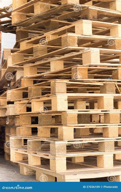 Stock Wood Pallet Stock Image Image Of Platform Pile 27036109