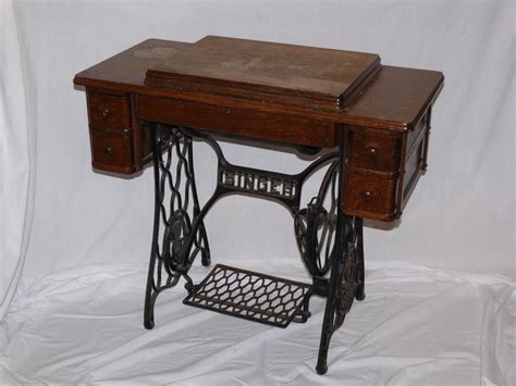 Vintage Singer Treadle Sewing Machine Cabinet Assembly | www.resnooze.com