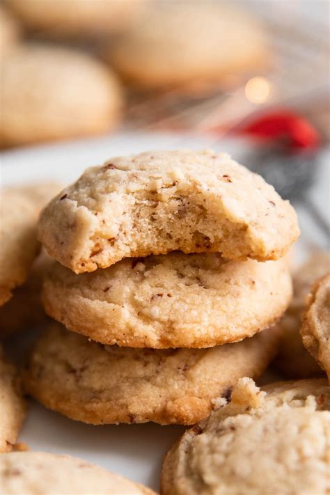 The Best Pecan Sandies Cookies - Modern Crumb