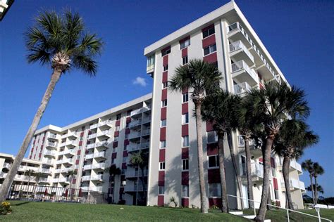 Daytona condos - Riverside Condo