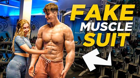 Muscle Fake Shemale Sex Pictures Pass