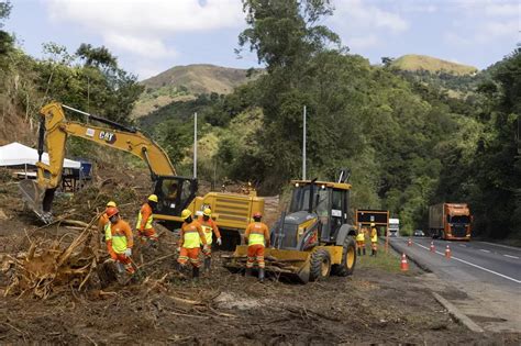 Pista Sentido SP Da Serra Das Araras Volta A Ser Fechada Nesta Quinta