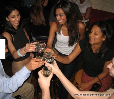 Nri Ladies Parties Enjoyments Night Clubs Pubs And Dance Nri Aunty