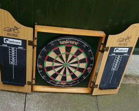 Phil Taylor unicorn dart board & cabinet | in Kirkby-in-Ashfield, Nottinghamshire | Gumtree