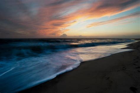 Premium Photo | Beach sunset nantucket island