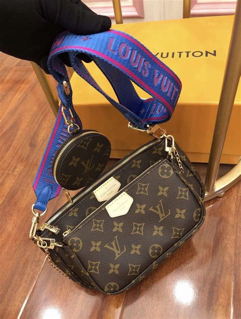 Louis Vuitton Cross Body Bag Zalloco Louis Vuitton Crossbody Bag Louis Vuitton Vuitton