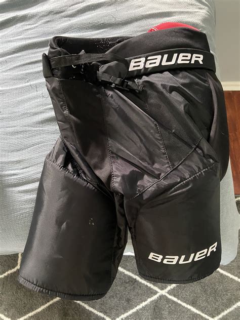 Bauer hockey pants black - Medium | SidelineSwap